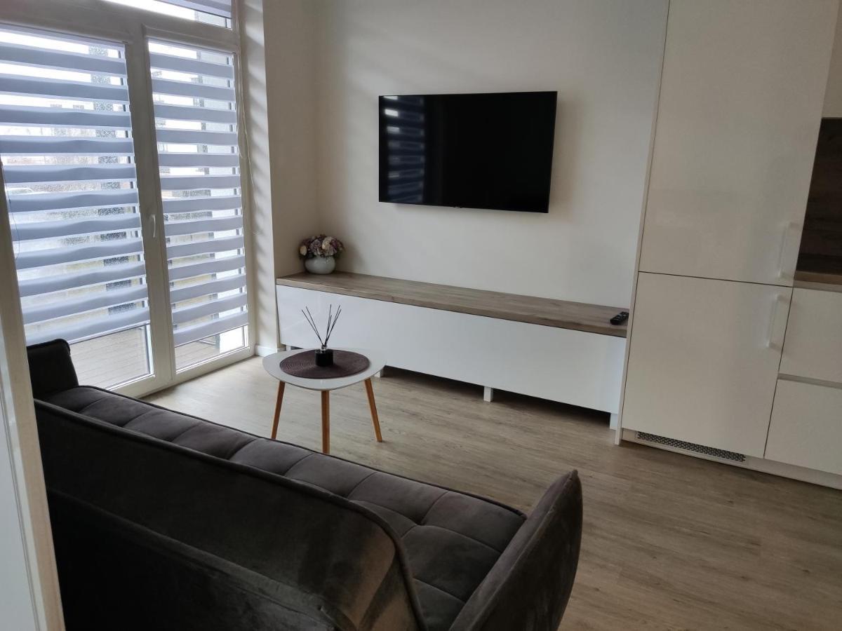 Apartment Ainiai Panevezys Ngoại thất bức ảnh